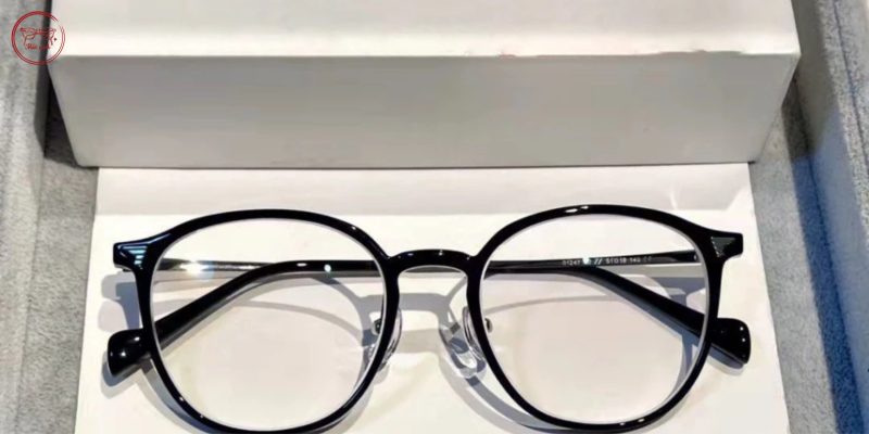 gọng kính nữ mắt mèo