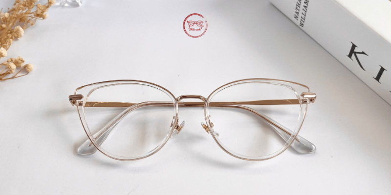 gọng kính mắt mèo 